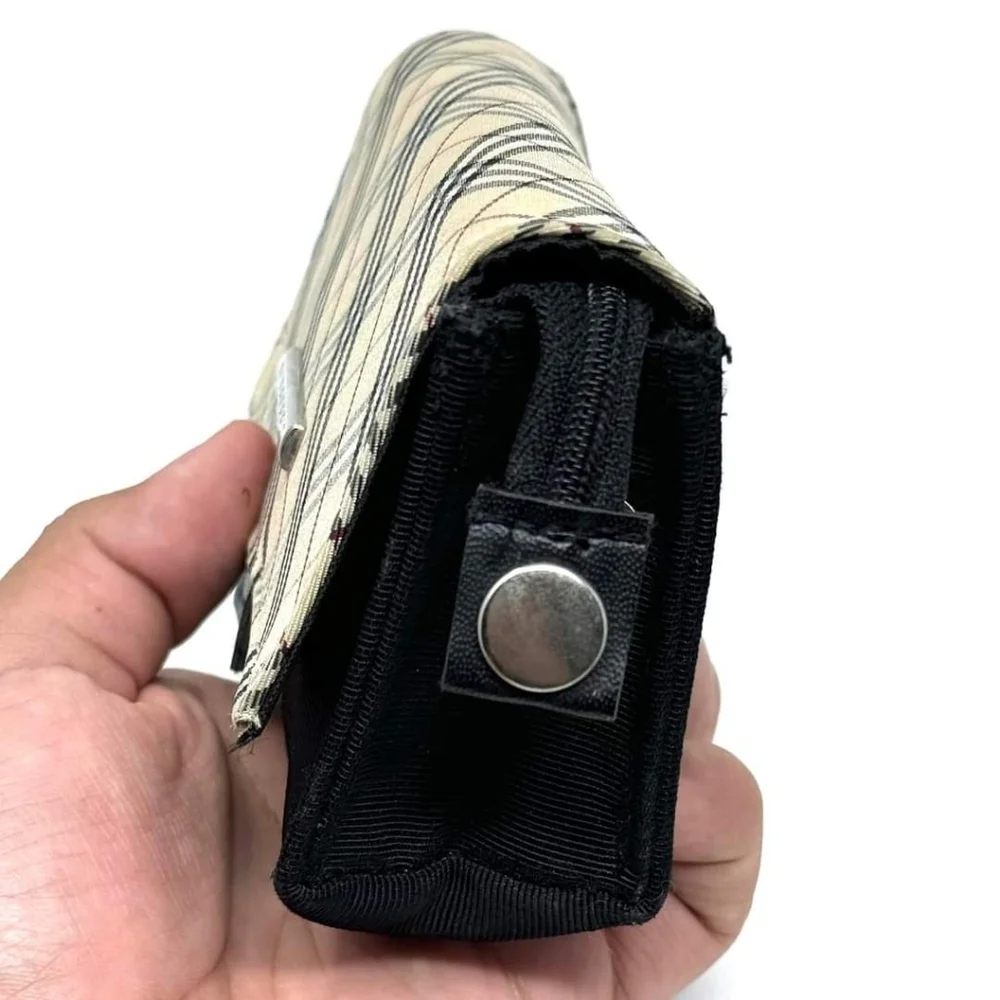 ▪️💠 🅱️URB3RRY COSMETIC POUCH 💠▪️ - Picture 10 of 11